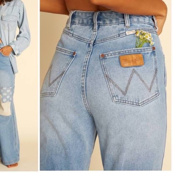 NWT Wrangler x Billabong Bell Bottom Flare Straight Crop Patchwork Jeans Size 28 - Picture 5 of 11